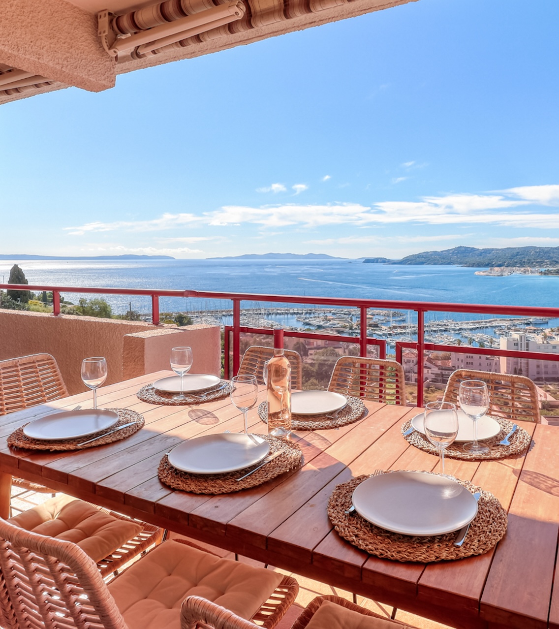 Appartement vue mer - Lavandou centre ville